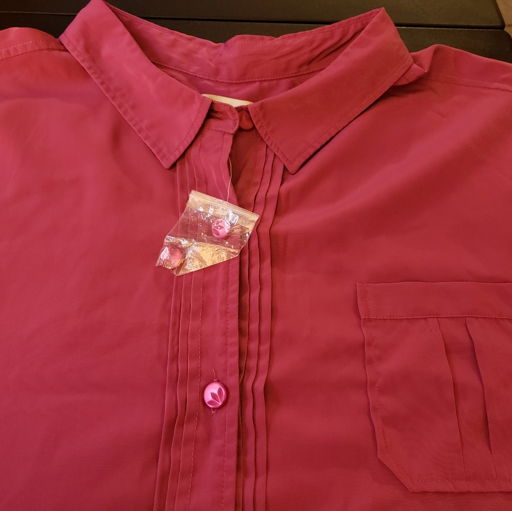 Beautiful Magenta New Blouse 32W